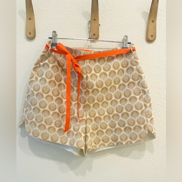 Anthropologie Corey Lynn Calter Cream/Tan Jacquard Printed High Waist Shorts 6 - Picture 2 of 4